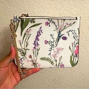NWOT Floral Wristlet